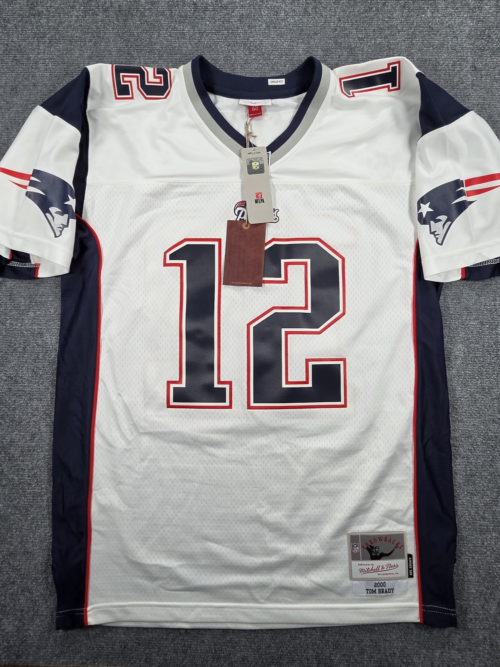 NWT Mitchell Ness Authentic Tom Brady '00 Jersey New England Patriots Size 44 LT